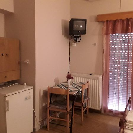 Γιαννουλα Κρετση Kamena Vourla Exterior foto